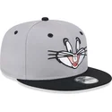 grau-schwarze-snapback-kappe-9fifty-von-bugs-bunny-looney-tunes-von-new-era