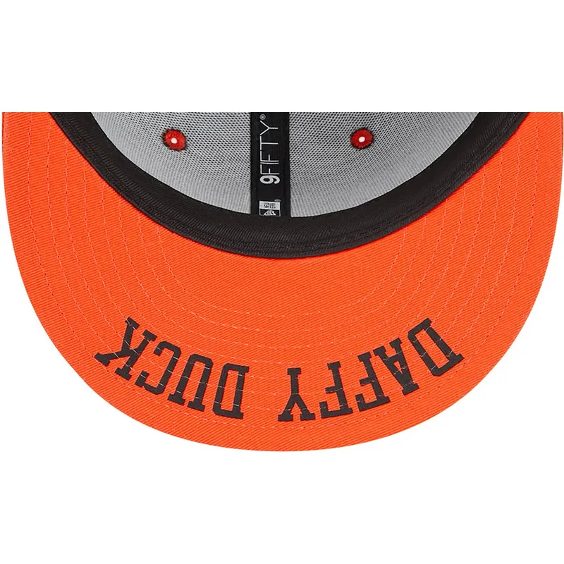cepice-rovna-cerna-snapback-9fifty-pato-lucas-looney-tunes-new-era