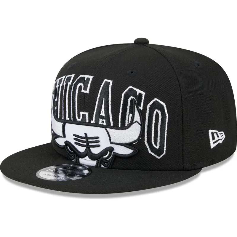 cepice-rovna-cerna-snapback-9fifty-tip-off-2023-chicago-bulls-nba-new-era