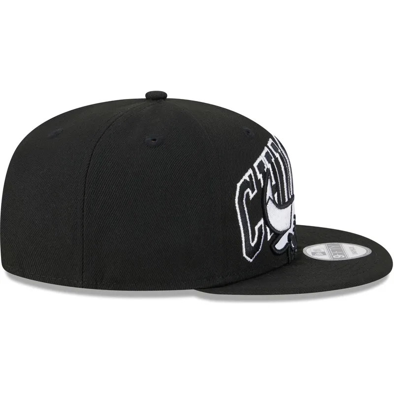 cepice-rovna-cerna-snapback-9fifty-tip-off-2023-chicago-bulls-nba-new-era