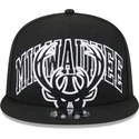 cepice-rovna-cerna-snapback-9fifty-tip-off-2023-milwaukee-bucks-nba-new-era