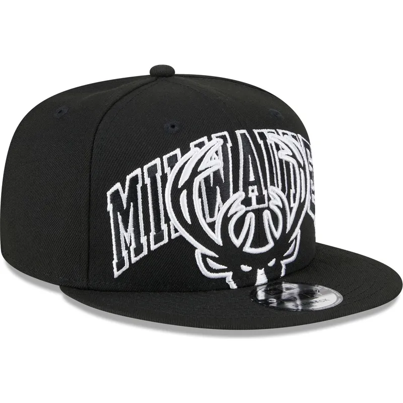 cepice-rovna-cerna-snapback-9fifty-tip-off-2023-milwaukee-bucks-nba-new-era