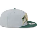 cepice-rovna-seda-snapback-9fifty-tip-off-2023-milwaukee-bucks-nba-new-era