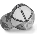 grau-camouflage-trucker-cap-bugs-bunny-loo8-peo1-looney-tunes-von-capslab