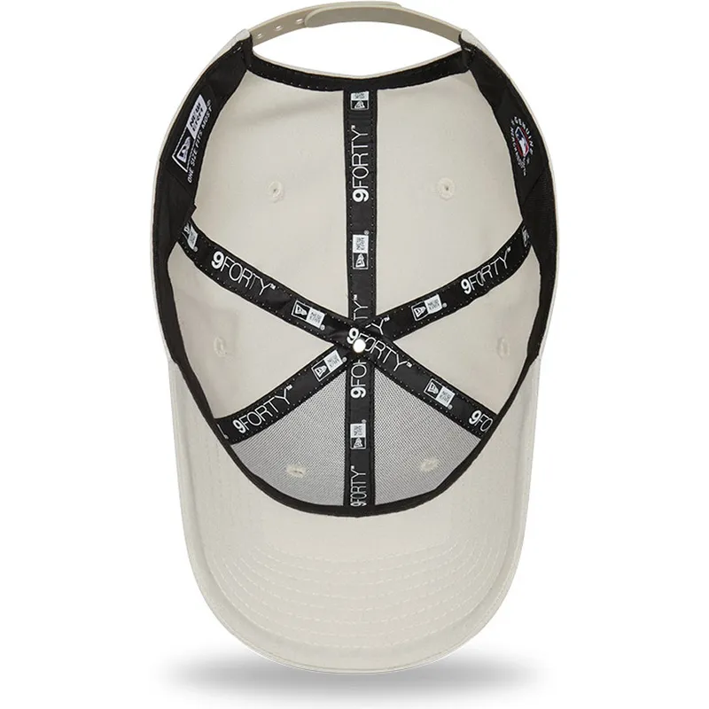 cepice-zaoblena-bezova-snapback-9forty-tonal-repreve-new-york-yankees-mlb-new-era