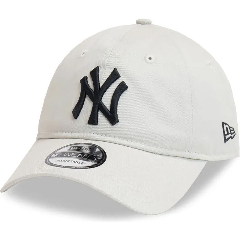 beige-verstellbare-curved-cap-mit-schwarzem-logo-9twenty-league-essential-der-new-york-yankees-mlb-von-new-era