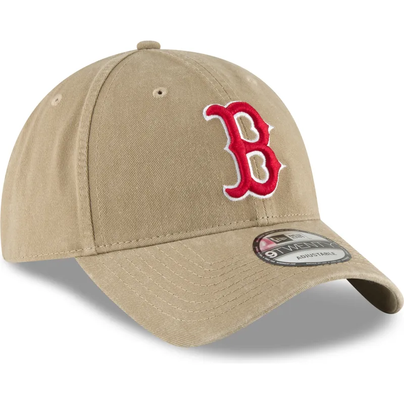 ljusbrun-bojd-justerbar-keps-med-rod-logotyp-9twenty-core-classic-fran-boston-red-sox-mlb-av-new-era