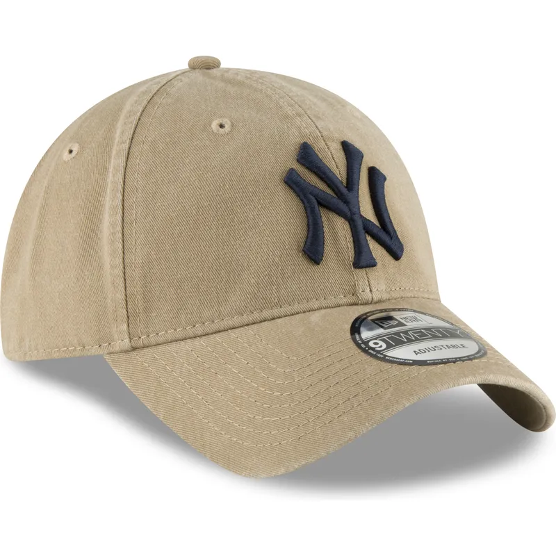 hellbraune-verstellbare-curved-cap-mit-marineblauem-logo-9twenty-core-classic-der-new-york-yankees-mlb-von-new-era
