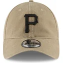 braune-verstellbare-curved-cap-mit-schwarzem-logo-9twenty-core-classic-der-pittsburgh-pirates-mlb-von-new-era