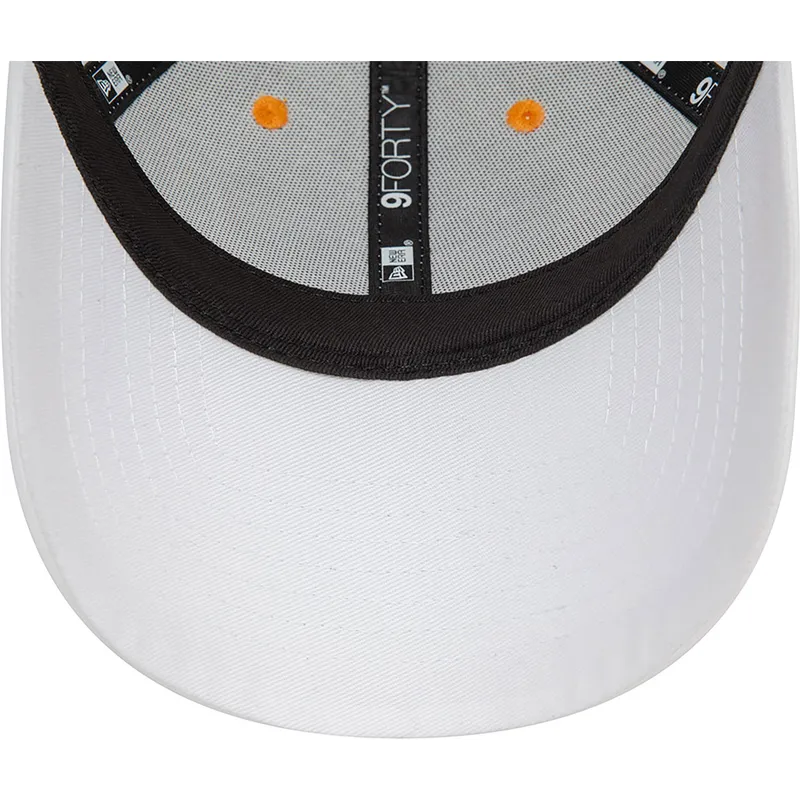 cepice-zaoblena-bila-nastavitelny-9forty-contrast-piping-mclaren-racing-formula-1-new-era