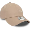 beige-gebogener-snapback-9forty-seasonal-red-bull-racing-formel-1-kappe-von-new-era