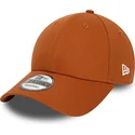 cepice-zaoblena-hneda-nastavitelny-9forty-essential-new-era