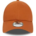 cepice-zaoblena-hneda-nastavitelny-9forty-essential-new-era
