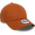 cepice-zaoblena-hneda-nastavitelny-9forty-essential-new-era