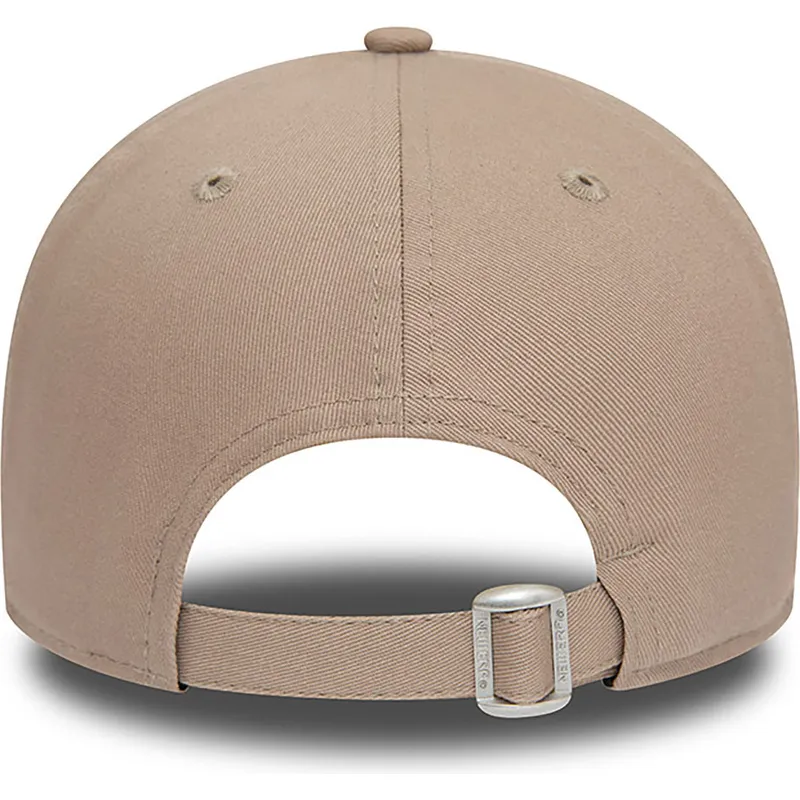 cepice-zaoblena-hneda-nastavitelny-9forty-essential-new-era