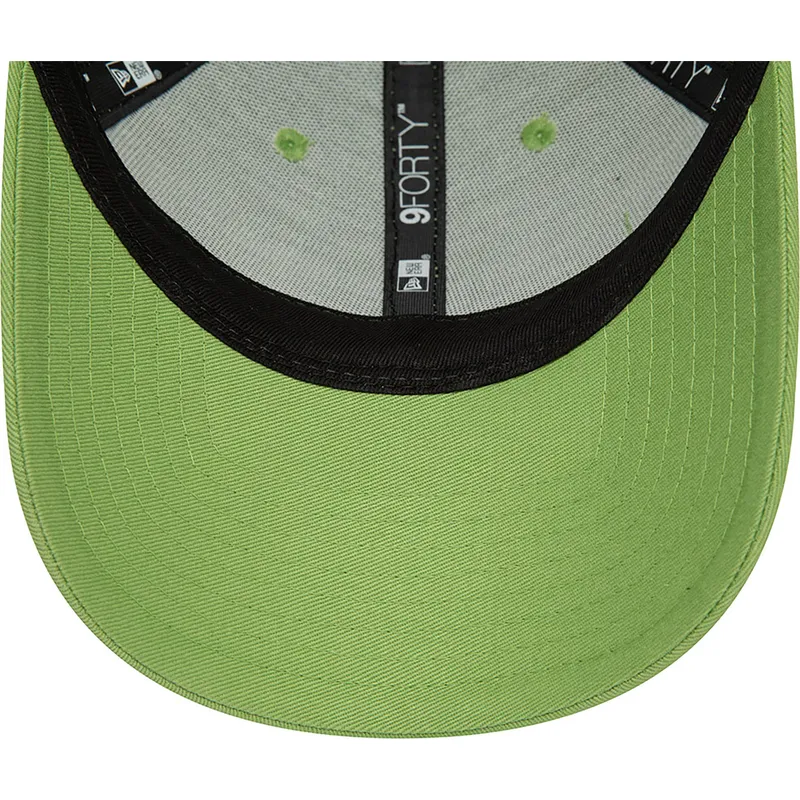cepice-zaoblena-zelena-snapback-9forty-flawless-new-york-yankees-mlb-new-era