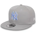 cepice-rovna-seda-snapback-9fifty-outline-new-york-yankees-mlb-new-era