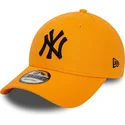 cepice-zaoblena-oranzova-nastavitelny-9forty-league-essential-new-york-yankees-mlb-new-era