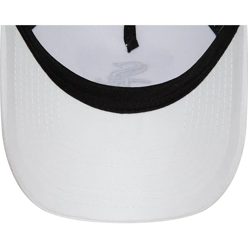 cepice-zaoblena-bila-snapback-a-frame-league-essential-chicago-white-sox-mlb-new-era cepice-zaoblena-bila-snapback-a-frame-league-essential-chicago-white-sox-mlb-new-era
