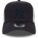 cepice-zaoblena-namornicka-modra-snapback-a-frame-league-essential-new-york-yankees-mlb-new-era