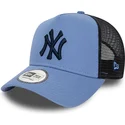 cepice-zaoblena-modra-snapback-a-frame-league-essential-new-york-yankees-mlb-new-era