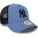 blaue-trucker-kappe-mit-dunkelblauem-logo-a-frame-league-essential-der-new-york-yankees-mlb-von-new-era