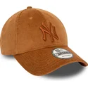 cepice-zaoblena-hneda-nastavitelny-9forty-cord-new-york-yankees-mlb-new-era