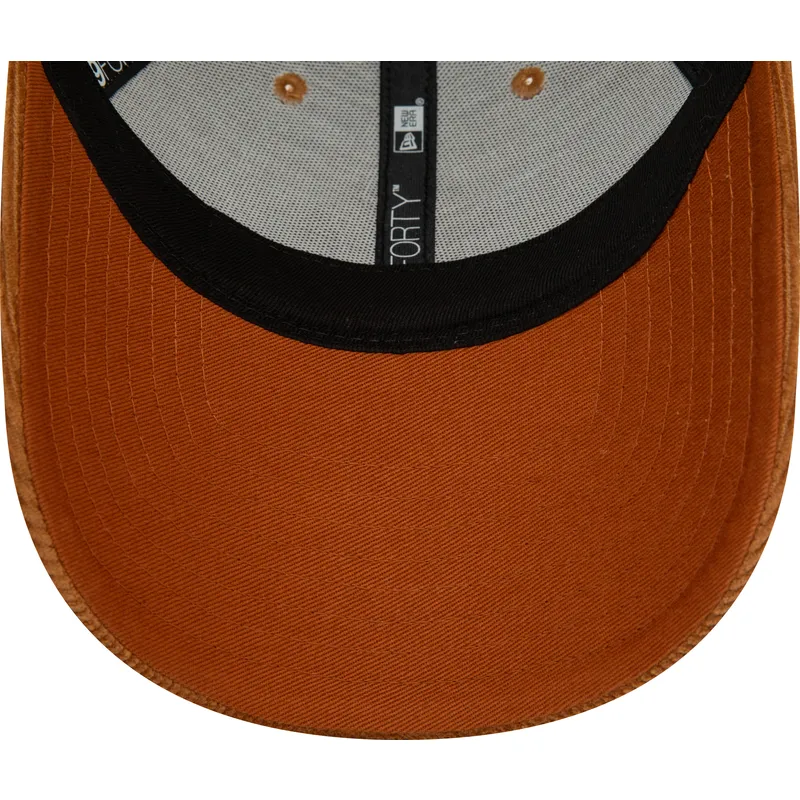 cepice-zaoblena-hneda-nastavitelny-9forty-cord-new-york-yankees-mlb-new-era