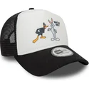 cepice-zaoblena-cerna-snapback-a-frame-character-bugs-bunny-y-pato-lucas-looney-tunes-new-era