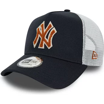 New Era Brown Logo A Frame Boucle New York Yankees MLB Navy Blue and White Trucker Hat