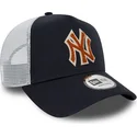 cepice-zaoblena-namornicka-modra-snapback-a-frame-boucle-new-york-yankees-mlb-new-era
