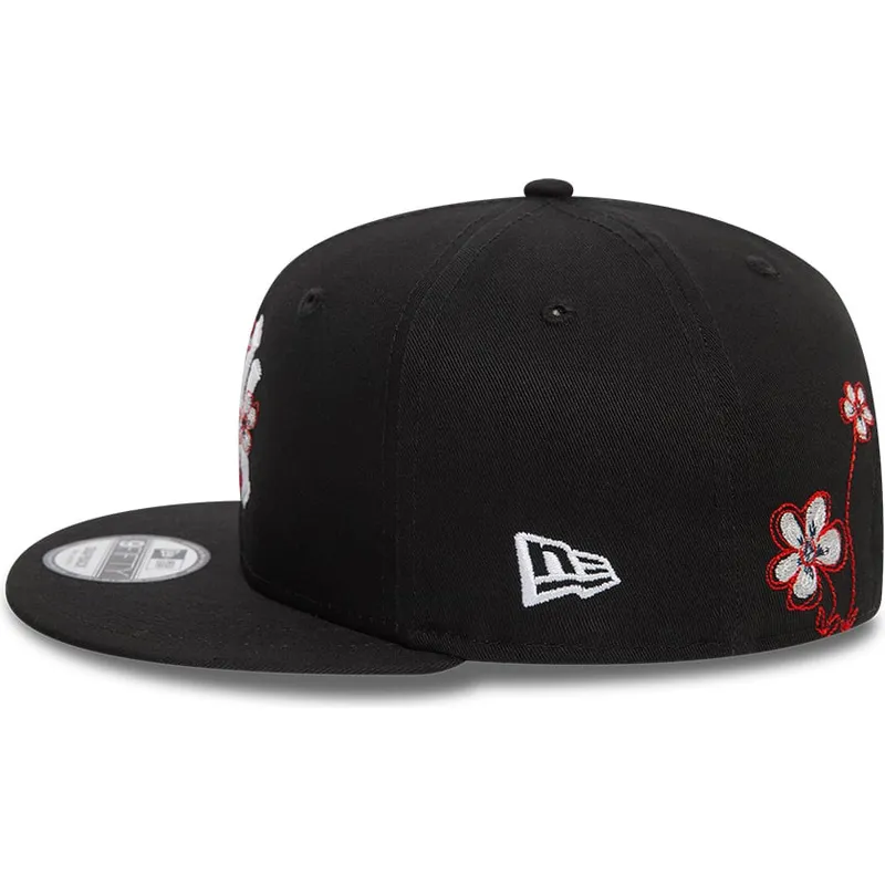 cepice-rovna-cerna-snapback-9fifty-flower-icon-new-york-yankees-mlb-new-era
