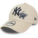 cepice-zaoblena-bezova-nastavitelny-9forty-food-character-new-york-yankees-mlb-new-era