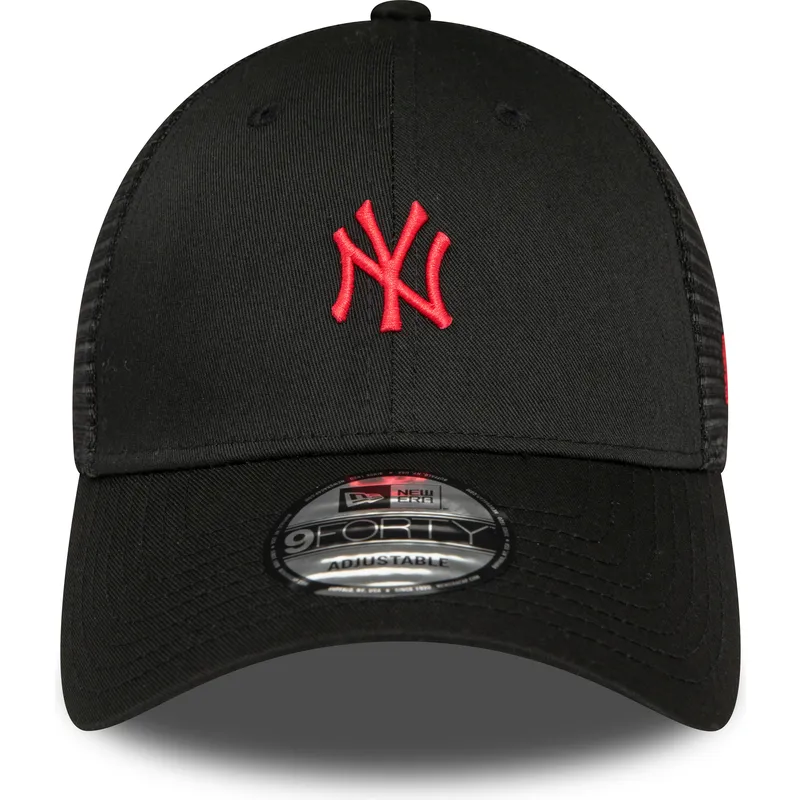 cepice-zaoblena-cerna-nastavitelny-9forty-home-field-new-york-yankees-mlb-new-era
