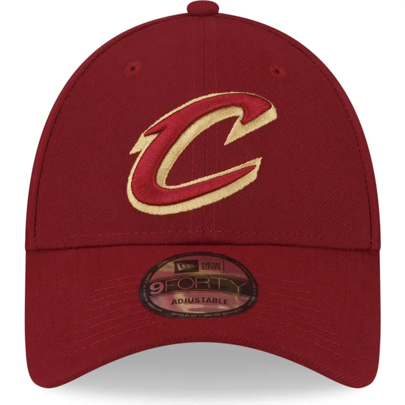 rote-verstellbare-curved-cap-9forty-the-league-der-cleveland-cavaliers-nba-von-new-era