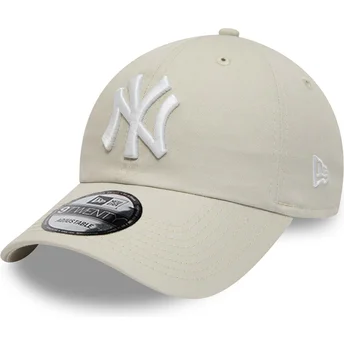 Beige justerbar kurvkeps 9TWENTY League Essential New York Yankees MLB från New Era