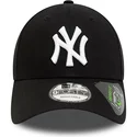 new-era-curved-brim-9forty-repreve-league-essential-new-york-yankees-mlb-black-adjustable-cap