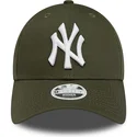 cepice-zaoblena-zelena-nastavitelny-pasek-9forty-league-essential-new-york-yankees-mlb-new-era