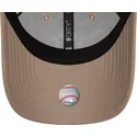 cepice-zaoblena-hneda-nastavitelny-9forty-league-essential-new-york-yankees-mlb-new-era