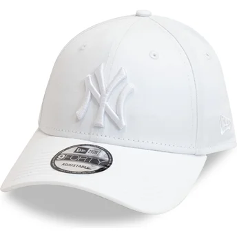 New Era New York Yankees MLB 9FORTY League Essential vit justerbar böjd keps med vit logotyp