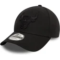 cap-zaoblena-black-adjustable-strap-9forty-essential-chicago-bulls-nba-new-era
