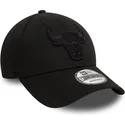 cap-zaoblena-black-adjustable-strap-9forty-essential-chicago-bulls-nba-new-era