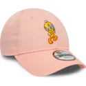 verstellbare-rosa-kinderkappe-9forty-mit-gebogenem-schirm-von-tweety-looney-tunes-von-new-era