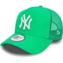cepice-zaoblena-zelena-snapback-a-frame-league-essential-new-york-yankees-mlb-new-era