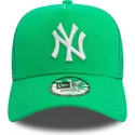 cepice-zaoblena-zelena-snapback-a-frame-league-essential-new-york-yankees-mlb-new-era