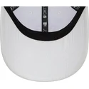 cepice-zaoblena-bila-nastavitelny-9forty-repreve-outline-new-york-yankees-mlb-new-era