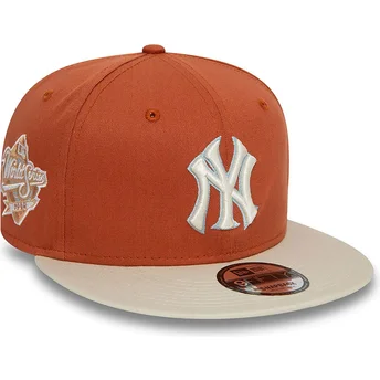Καφέ και μπεζ επίπεδο καπέλο snapback 9FIFTY Patch των New York Yankees MLB της New Era