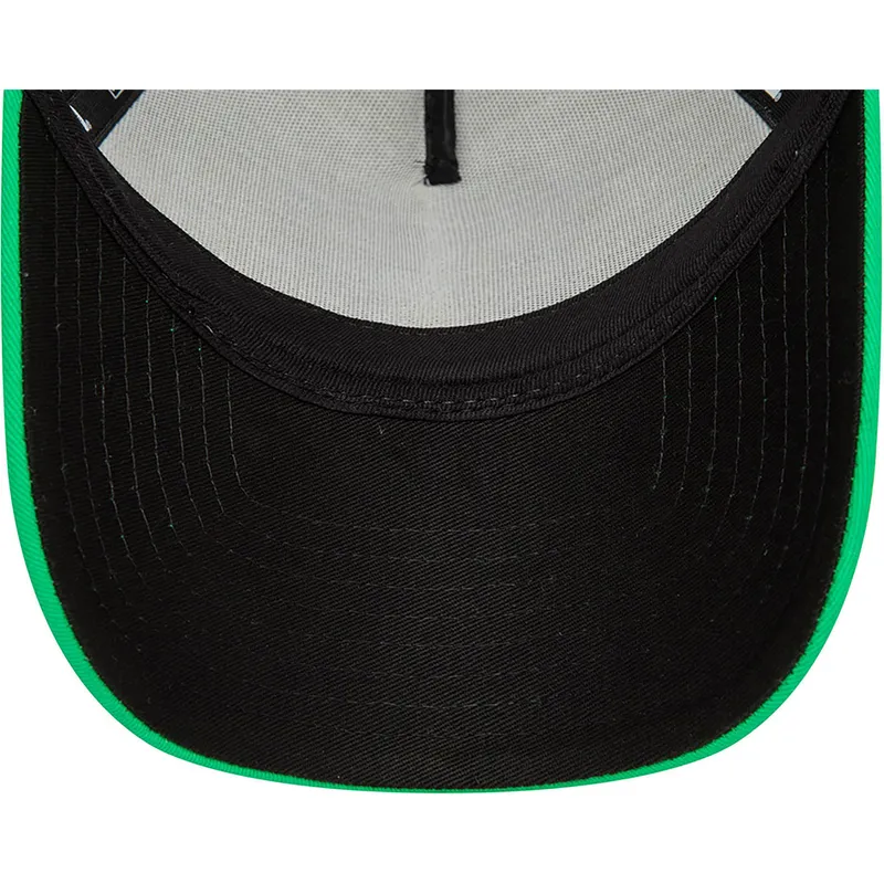 cepice-zaoblena-vicebarevna-snapback-a-frame-character-rick-y-morty-new-era