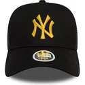 cepice-zaoblena-cerna-snapback-a-frame-metallic-new-york-yankees-mlb-new-era