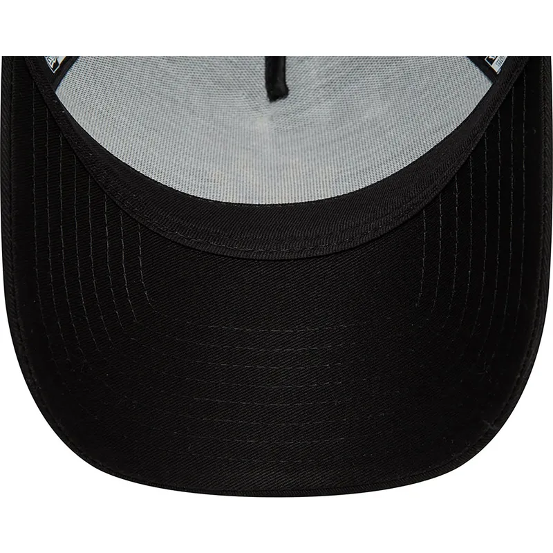 cepice-zaoblena-cerna-snapback-a-frame-metallic-new-york-yankees-mlb-new-era